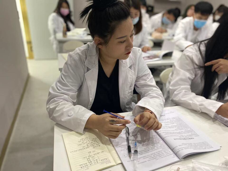 宿州微整培訓課程 在線咨詢學習，開啟專業醫美新篇章